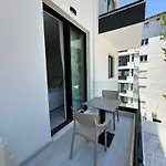 شقة Panorama F1 Luxury ساراندا
