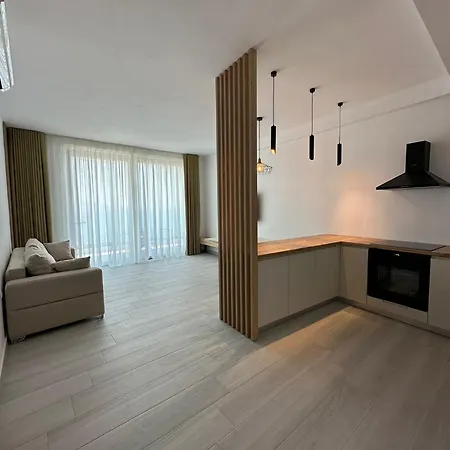 Panorama F1 Luxury