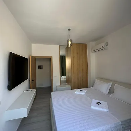 Panorama F1 Luxury 아파트 Sarandë