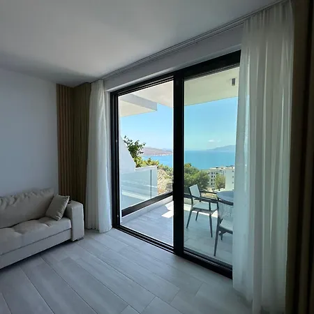 아파트 Panorama F1 Luxury Sarandë