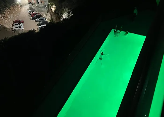 Panorama F1 Luxury Sarandë