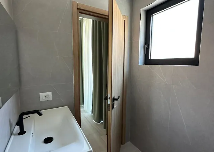 Panorama F1 Luxury 公寓