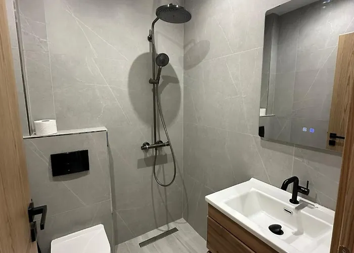 Panorama F1 Luxury * Sarandë