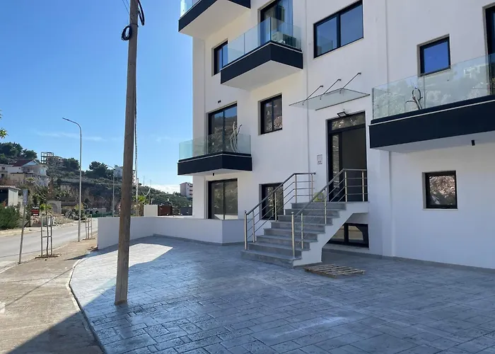 Panorama F1 Luxury * Sarandë